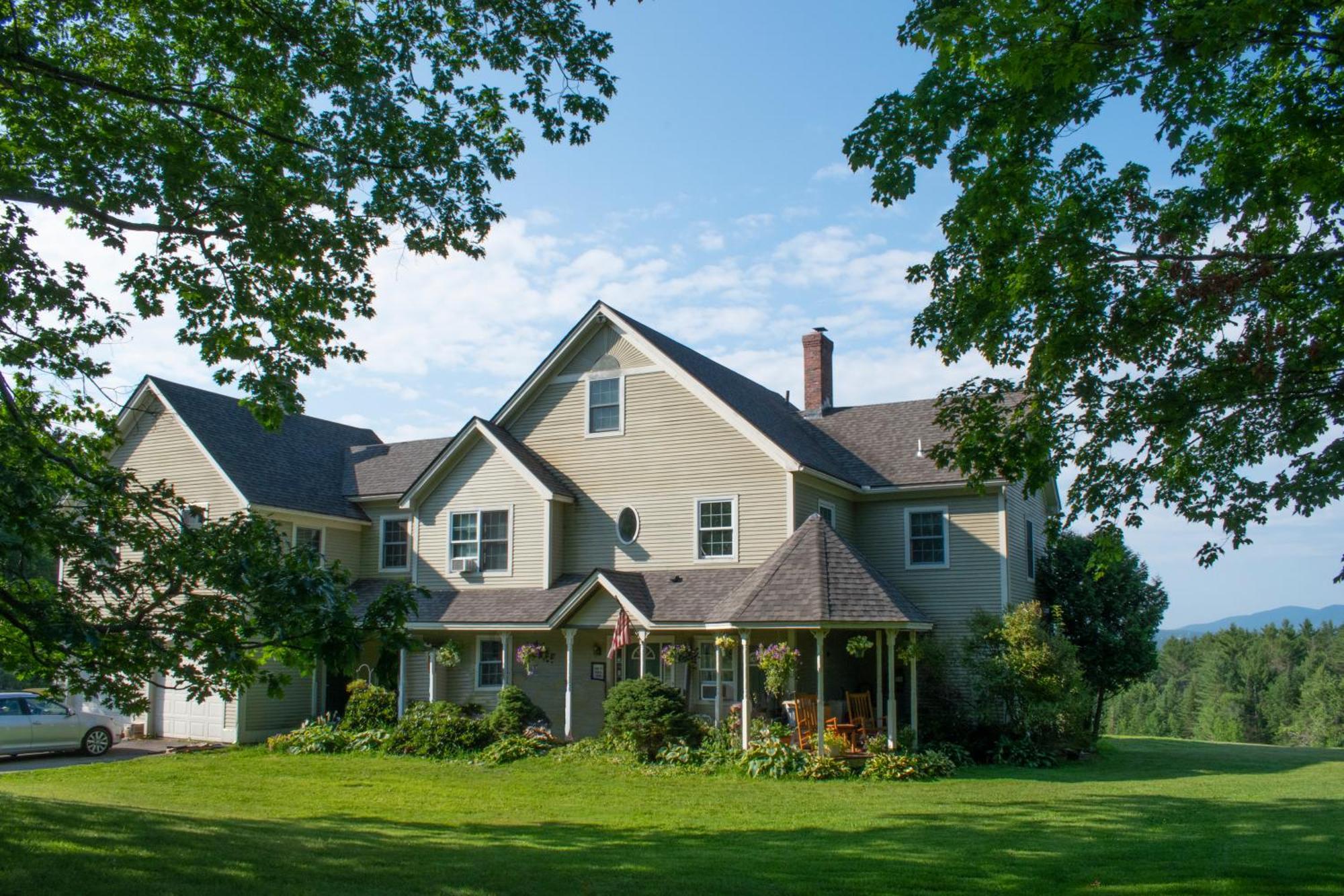 High Hill Inn Монтпилиер Экстерьер фото